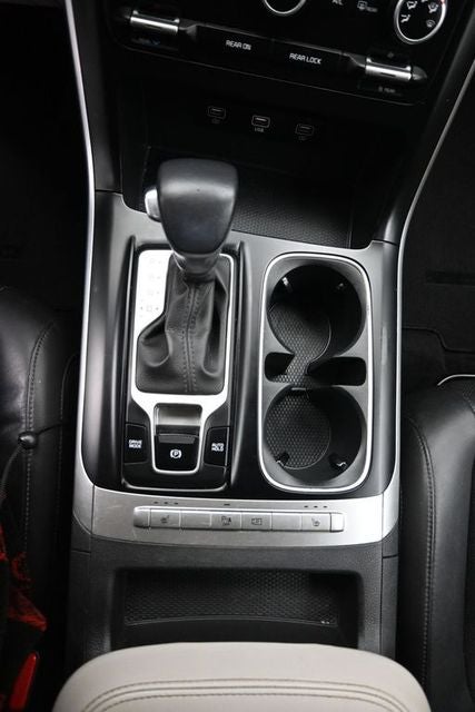 2023 Kia Carnival LX