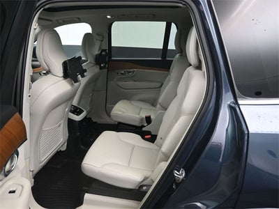 2022 Volvo XC90 Recharge Plug-In Hybrid T8 Inscription Expression Extended Range 6P