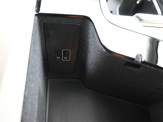 2022 Volvo XC90 Recharge Plug-In Hybrid T8 Inscription Expression Extended Range 6P