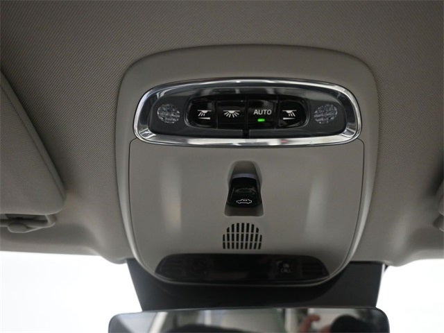 2022 Volvo XC90 Recharge Plug-In Hybrid T8 Inscription Expression Extended Range 6P