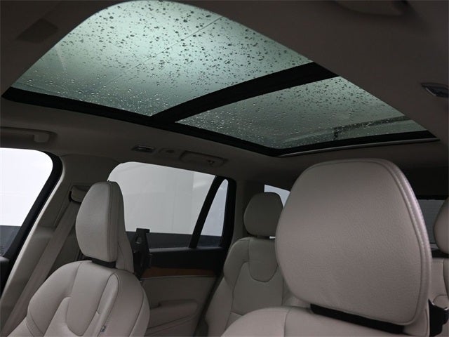 2022 Volvo XC90 Recharge Plug-In Hybrid T8 Inscription Expression Extended Range 6P