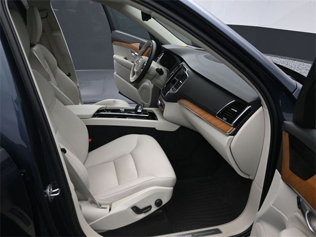 2022 Volvo XC90 Recharge Plug-In Hybrid T8 Inscription Expression Extended Range 6P