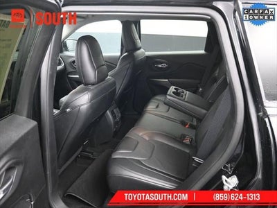 2022 Jeep Cherokee Latitude Lux