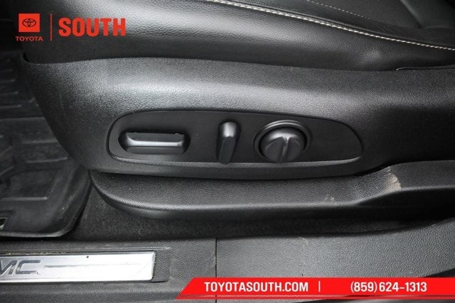 2019 GMC Acadia SLT