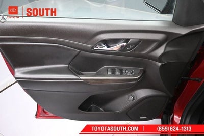 2019 GMC Acadia SLT