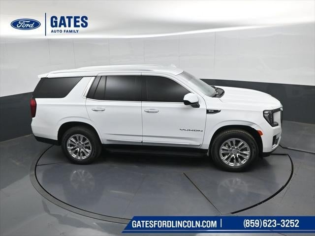 2023 GMC Yukon SLT