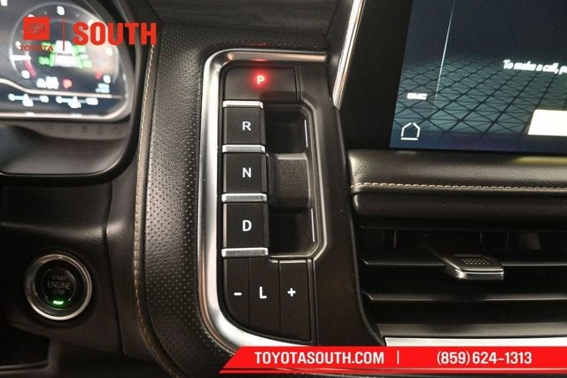 2023 GMC Yukon SLT