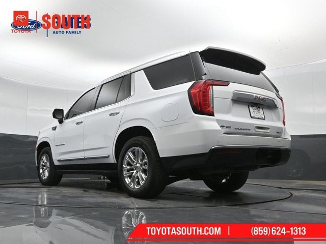 2023 GMC Yukon SLT