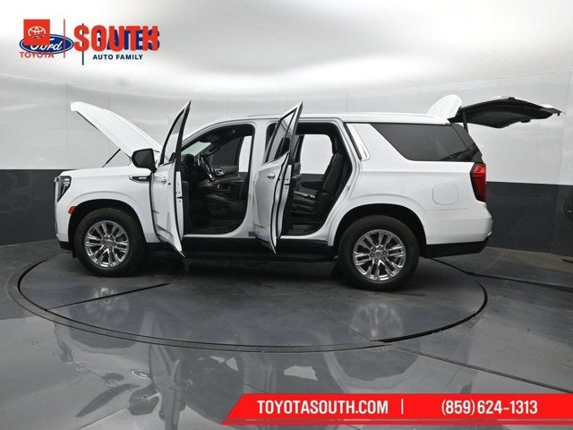 2023 GMC Yukon SLT
