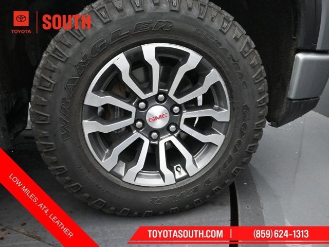 2023 GMC Sierra 1500 AT4