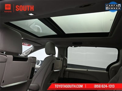 2018 Chrysler Pacifica Hybrid Limited