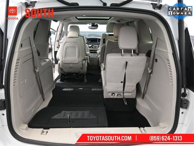 2018 Chrysler Pacifica Hybrid Limited