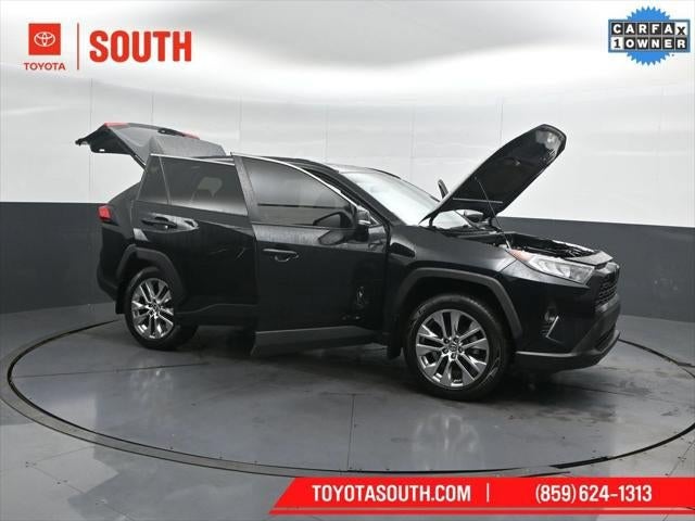 2020 Toyota RAV4 XLE Premium