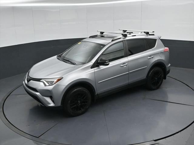 2018 Toyota RAV4 SE