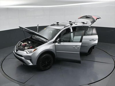 2018 Toyota RAV4 SE
