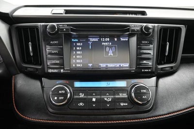 2018 Toyota RAV4 SE