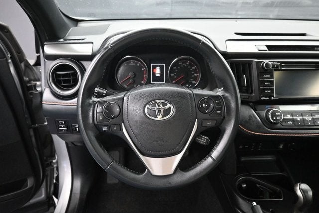 2018 Toyota RAV4 SE