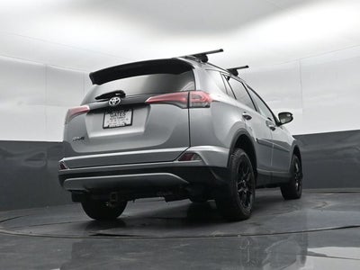 2018 Toyota RAV4 SE