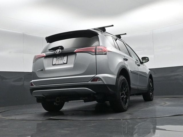 2018 Toyota RAV4 SE