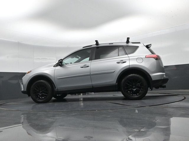 2018 Toyota RAV4 SE