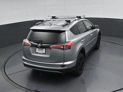 2018 Toyota RAV4 SE
