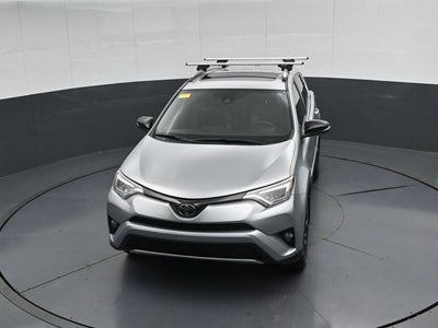 2018 Toyota RAV4 SE