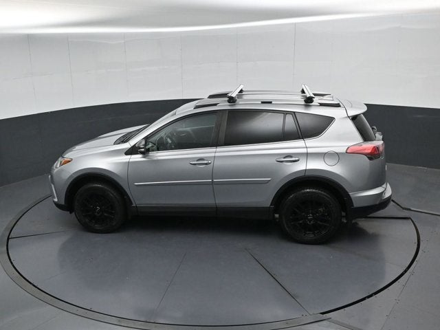 2018 Toyota RAV4 SE