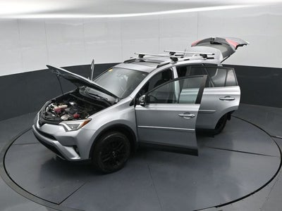 2018 Toyota RAV4 SE