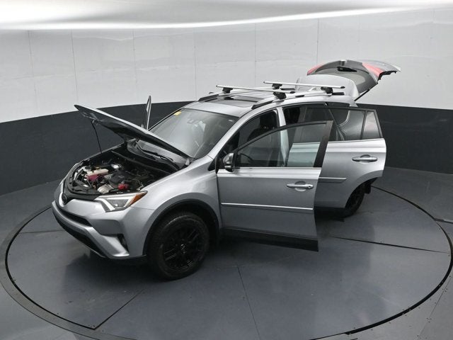2018 Toyota RAV4 SE