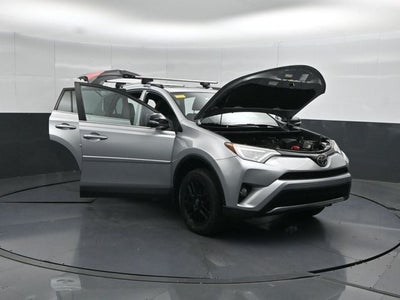 2018 Toyota RAV4 SE
