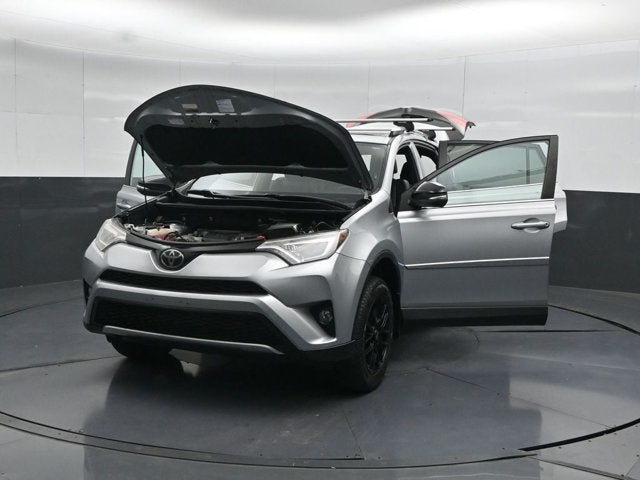 2018 Toyota RAV4 SE