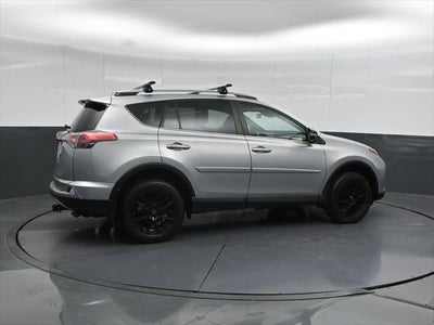 2018 Toyota RAV4 SE