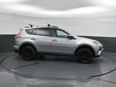2018 Toyota RAV4 SE