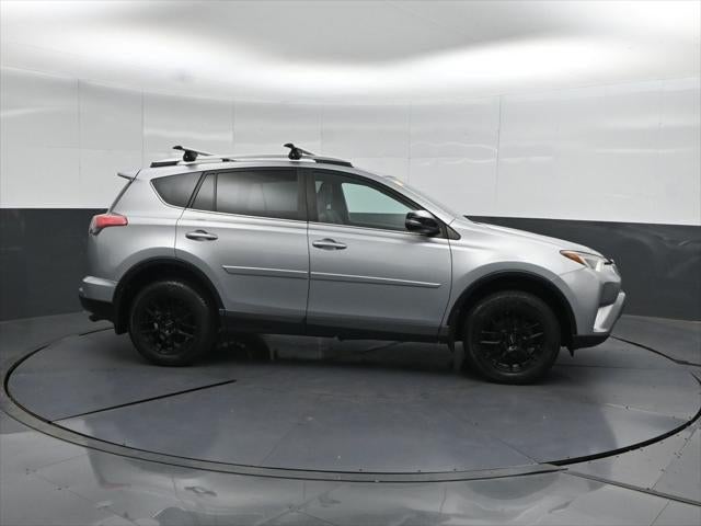 2018 Toyota RAV4 SE