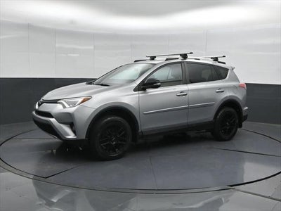 2018 Toyota RAV4 SE