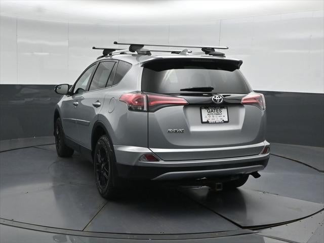 2018 Toyota RAV4 SE