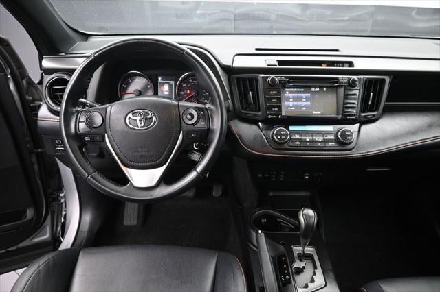 2018 Toyota RAV4 SE