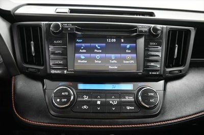 2018 Toyota RAV4 SE