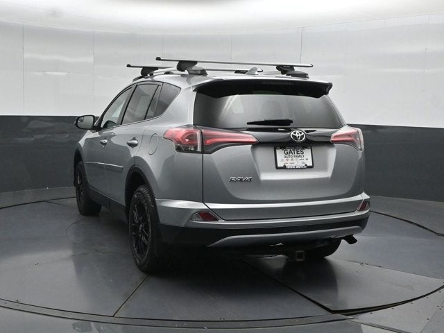 2018 Toyota RAV4 SE
