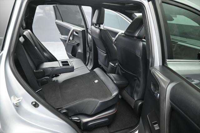 2018 Toyota RAV4 SE