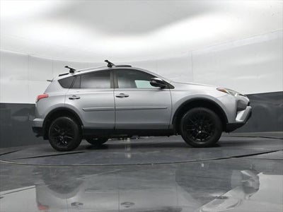 2018 Toyota RAV4 SE