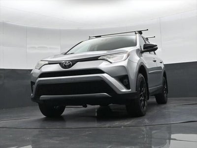 2018 Toyota RAV4 SE