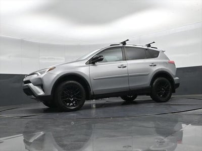 2018 Toyota RAV4 SE