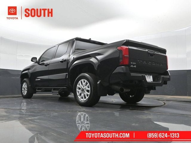 2026 Toyota Tacoma 4WD SR5