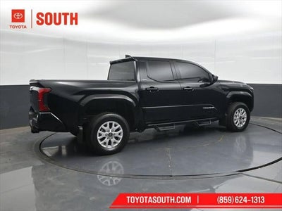 2026 Toyota Tacoma 4WD SR5
