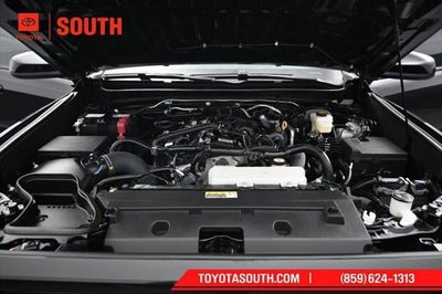 2026 Toyota Tacoma 4WD SR5