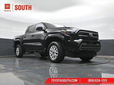 2026 Toyota Tacoma 4WD SR5