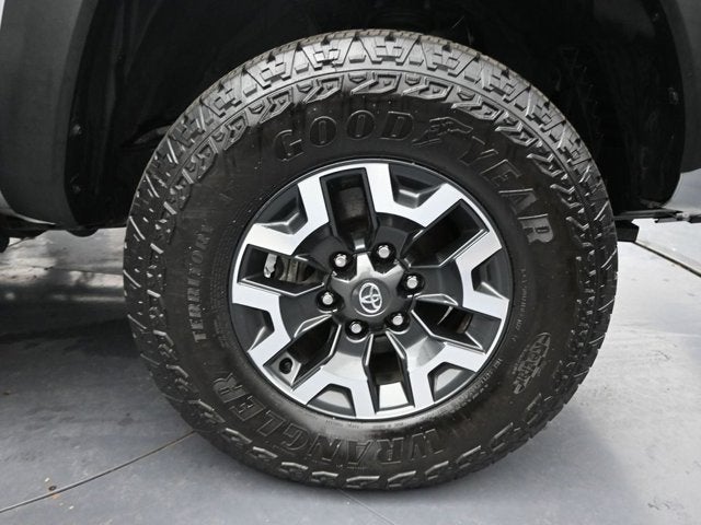 2022 Toyota Tacoma 4WD TRD Off-Road