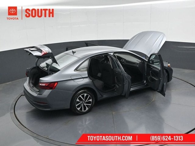 2024 Volkswagen Jetta S