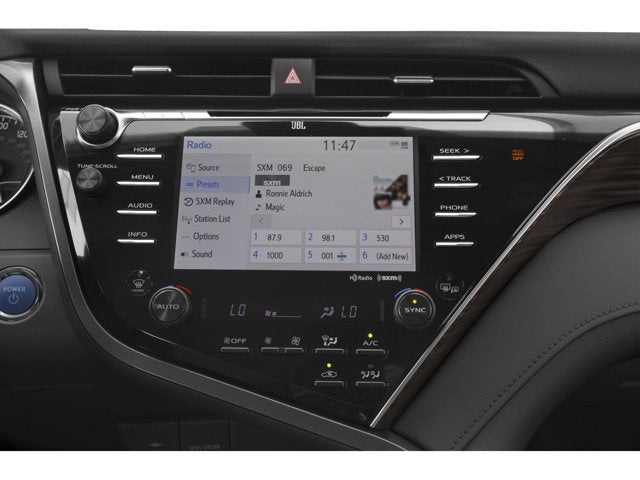 2020 Toyota Camry Hybrid LE